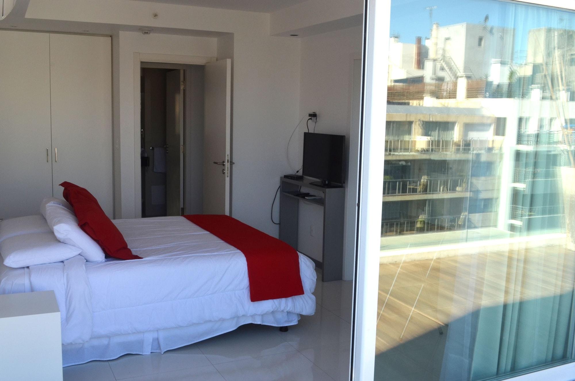 Hotel Gema Luxury Suites Montevideo Exterior photo